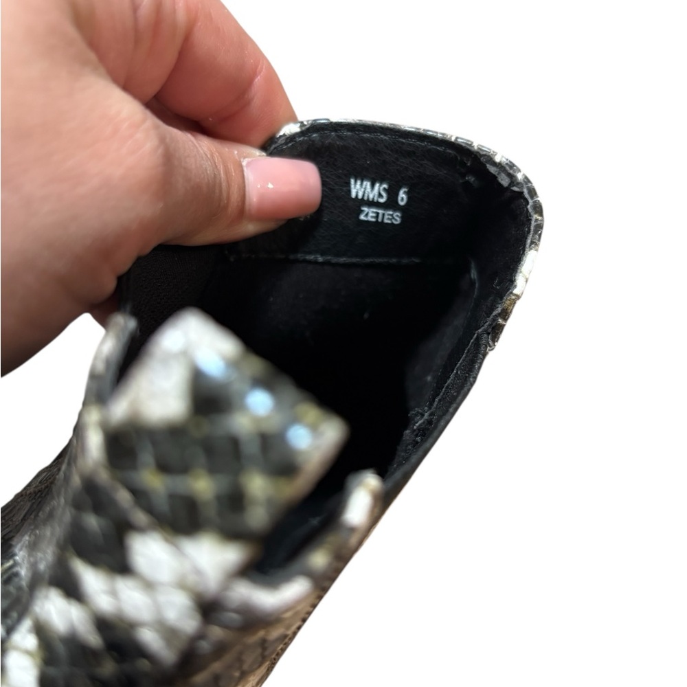 Snakeskin Patterned REPORT Ankle Boots - Picture 8 of 8